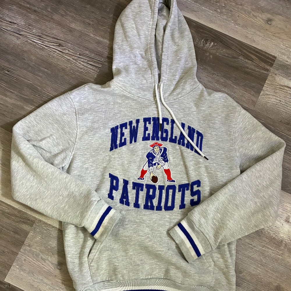 *NFL* Patriots hoodie